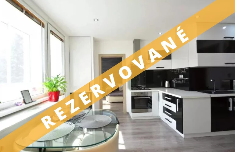 REZERVOVANÉ 3-izbový byt s loggiou, 74,32 m2, Podjavorinskej 22, Poprad.