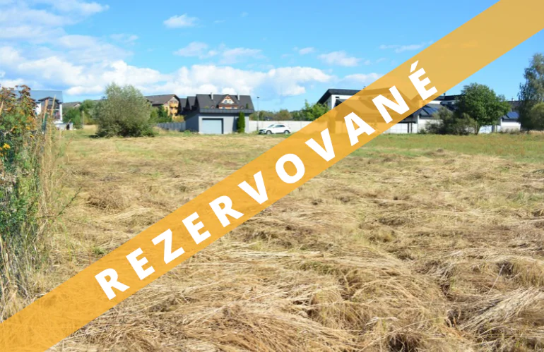 REZERVOVANÉ stavebný pozemok pri golfovom ihrisku, 1024 m2, ulica Okružná, Veľká Lomnica